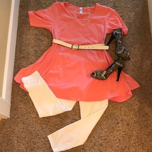 NWOT XS LuLaRoe Pink Perfect Tee ❤️❤️❤️